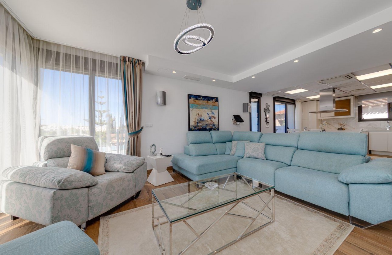 Resale - Villa - Torrevieja - Los balcones