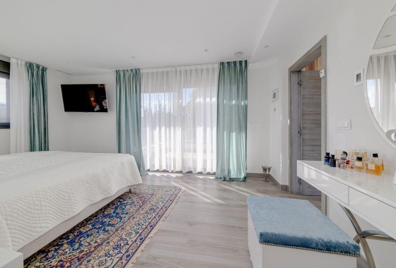 Resale - Villa - Torrevieja - Los balcones