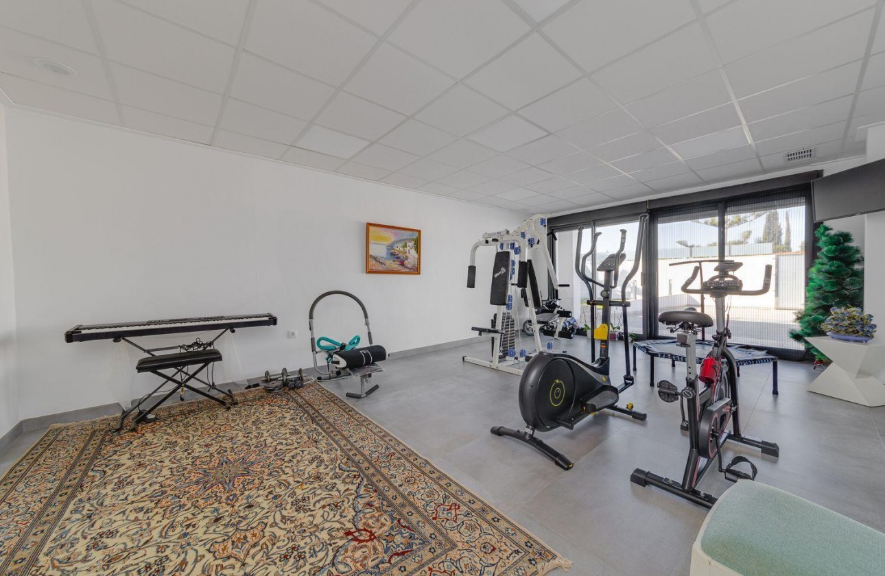 Resale - Villa - Torrevieja - Los balcones