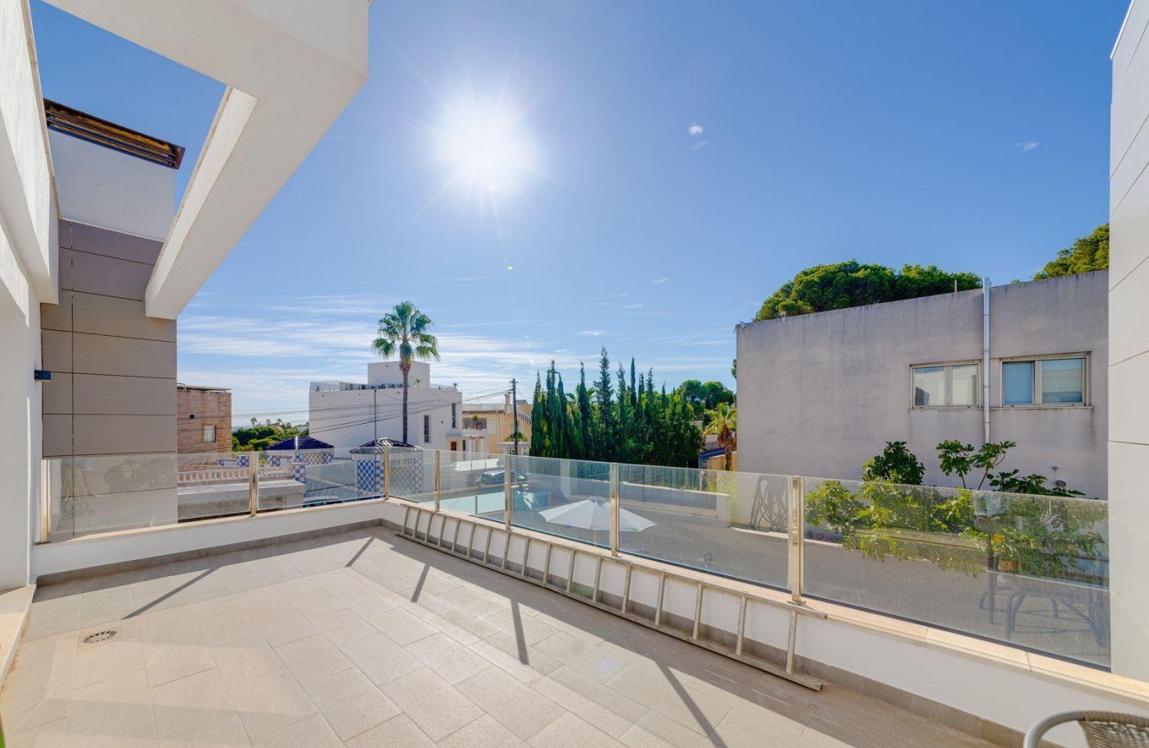 Resale - Villa - Torrevieja - Los balcones