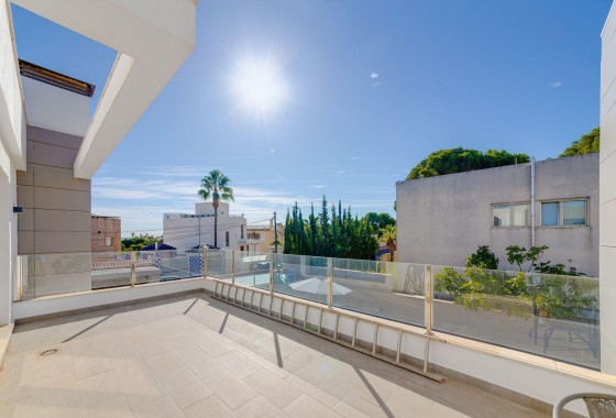 Resale - Villa - Torrevieja - Los balcones
