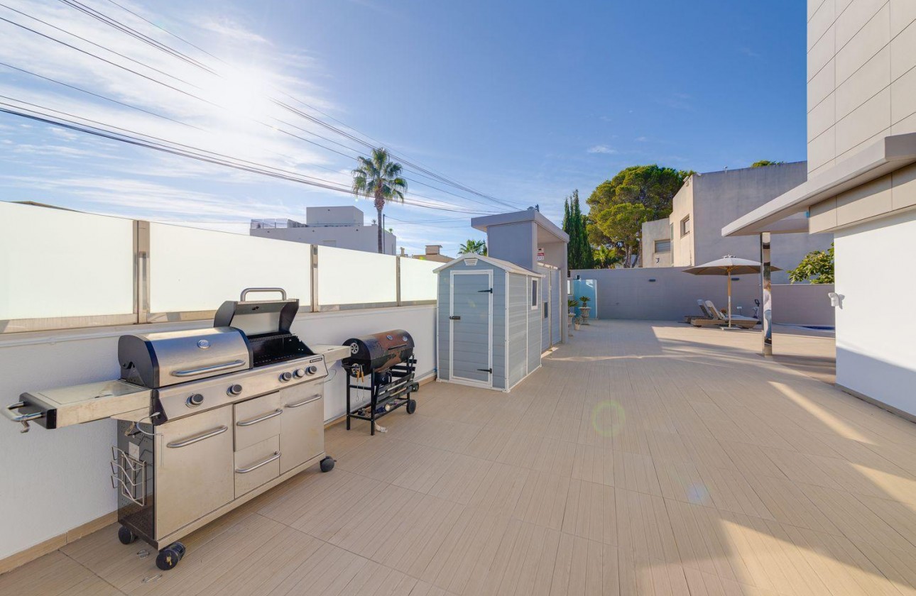 Resale - Villa - Torrevieja - Los balcones