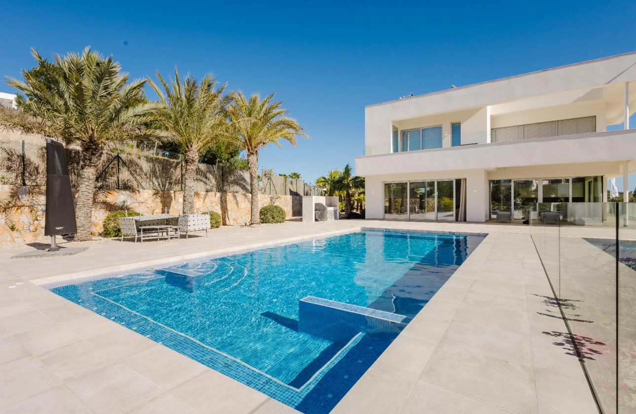 Resale - Villa - Orihuela Costa - Las Colinas Golf