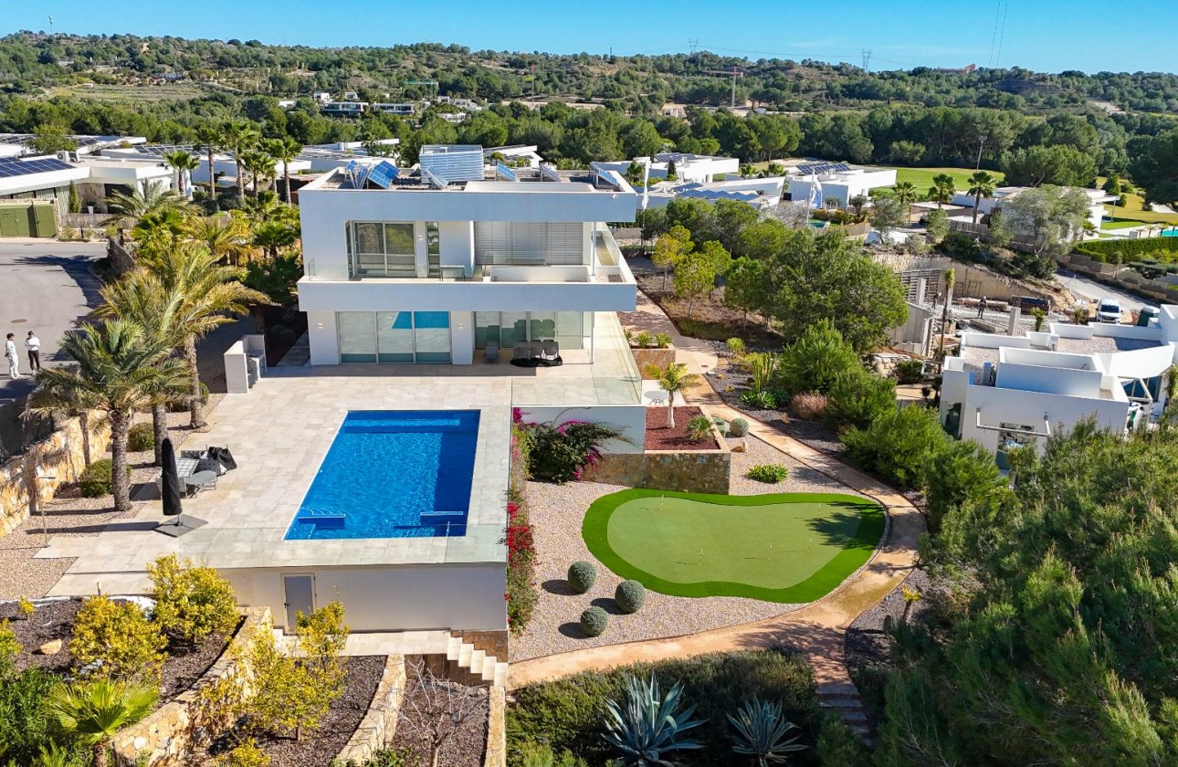Resale - Villa - Orihuela Costa - Las Colinas Golf