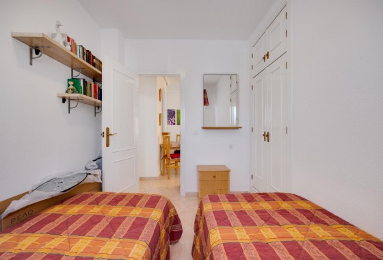 Resale - Bungalow - Torrevieja - playa de los naufragos