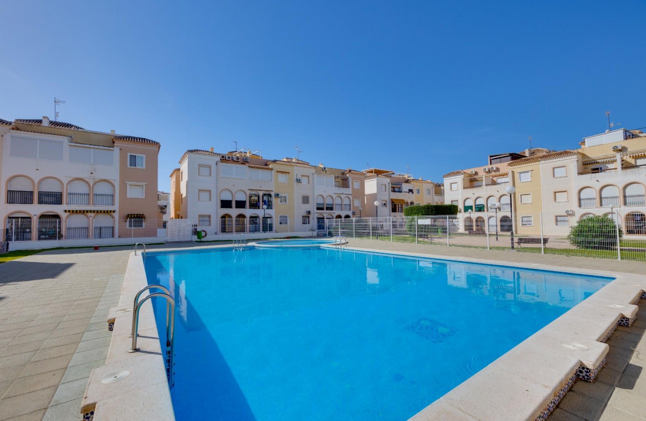 Resale - Bungalow - Torrevieja - playa de los naufragos
