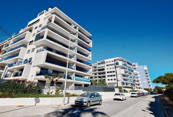Resale - Apartment / flat - Dehesa de campoamor - Campoamor