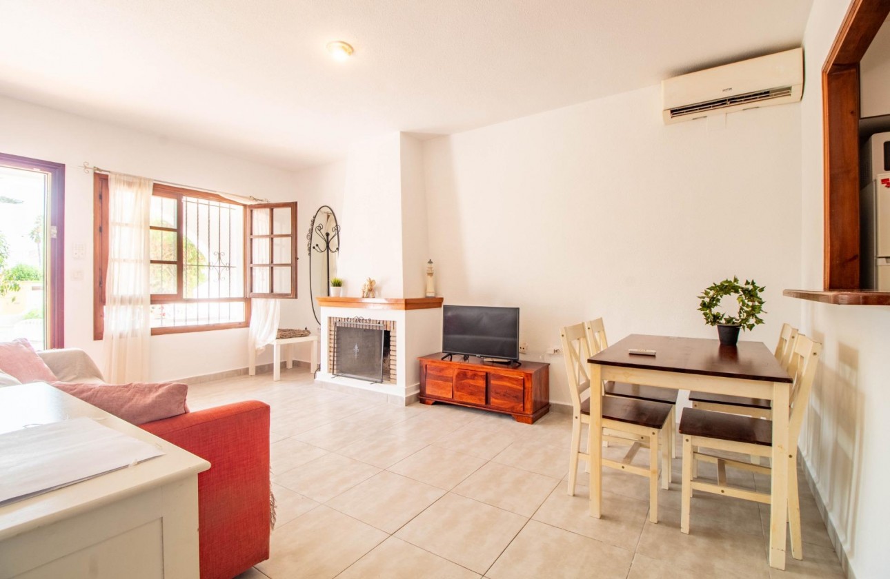 Resale - Bungalow - Torrevieja - Torreblanca