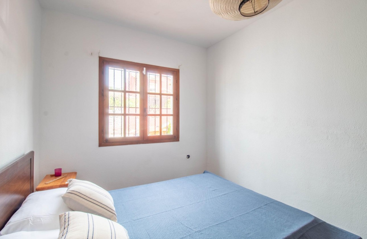 Resale - Bungalow - Torrevieja - Torreblanca