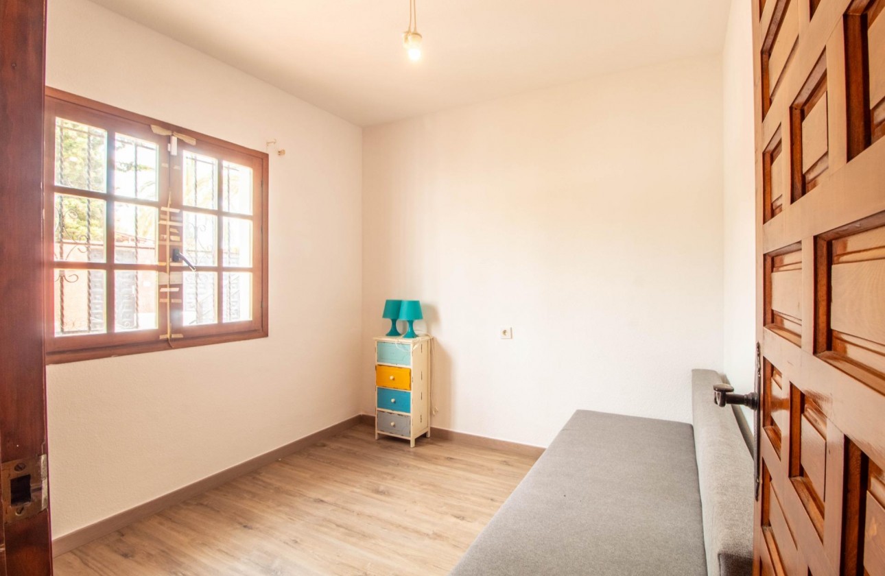 Resale - Bungalow - Torrevieja - Torreblanca