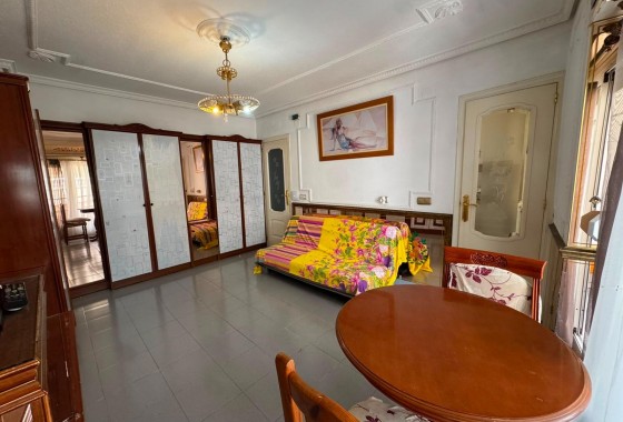 Reventa - Apartamento / piso - Torrevieja - Centro
