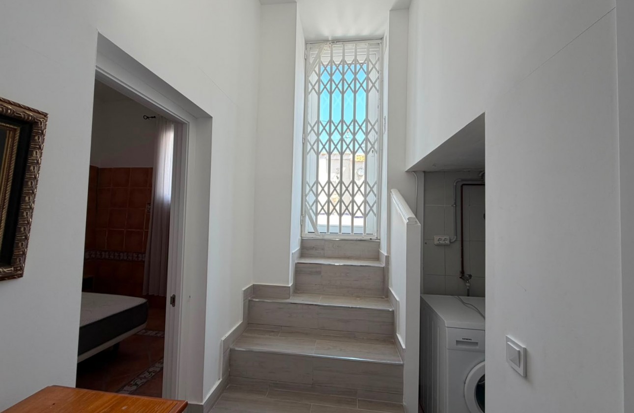 Resale - Villa - Orihuela - Torremendo