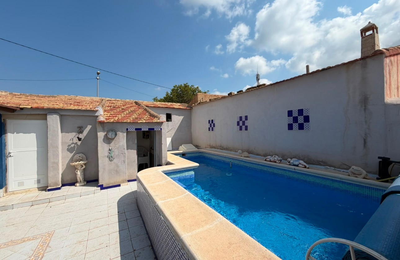 Resale - Villa - Orihuela - Torremendo