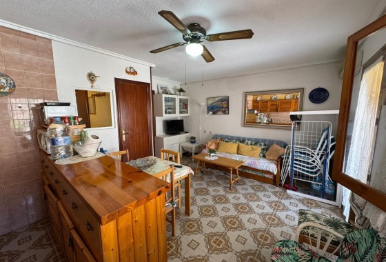 Resale - Bungalow - Torrevieja - Playa de los Naufragos