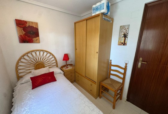 Resale - Bungalow - Torrevieja - Playa de los Naufragos