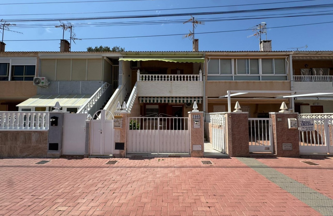 Resale - Bungalow - Torrevieja - Playa de los Naufragos