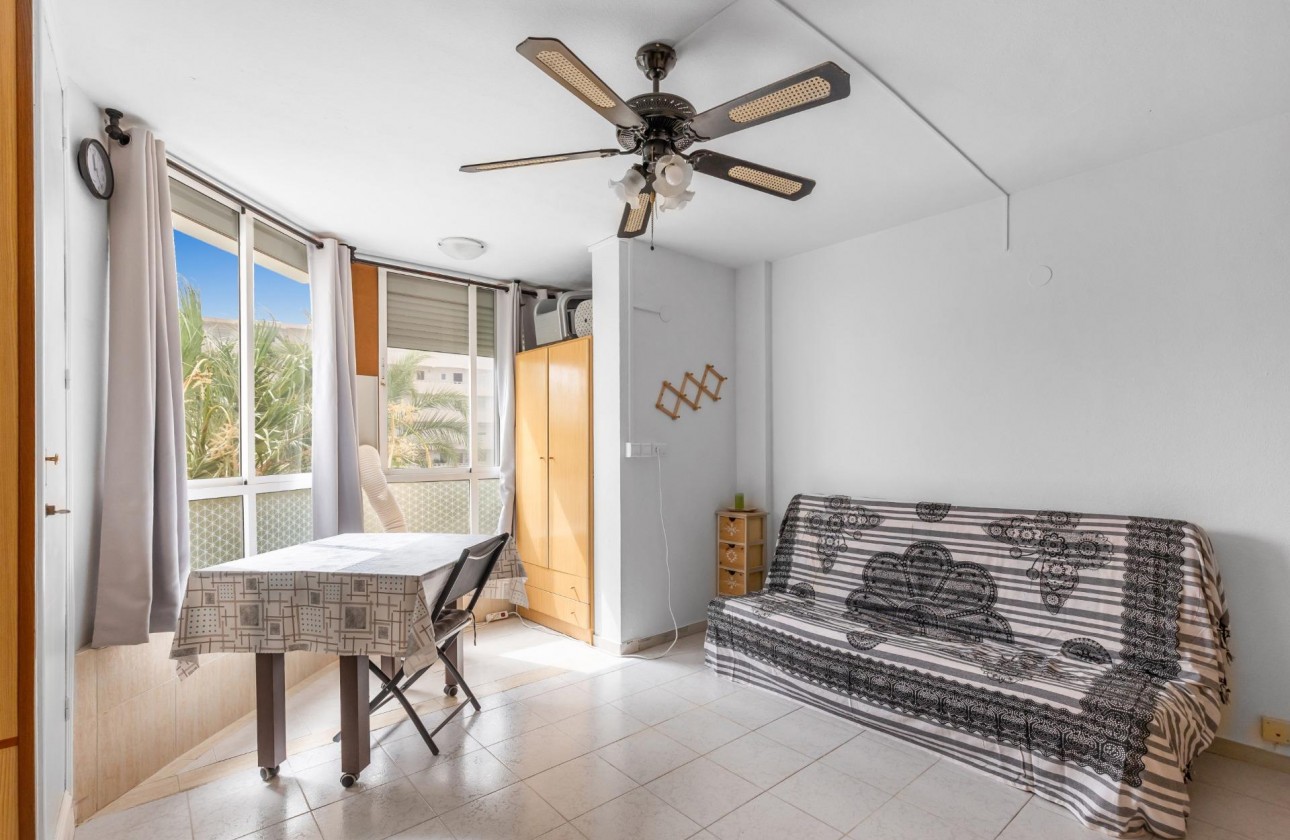 Resale - Apartment / flat - Torrevieja - Torreblanca