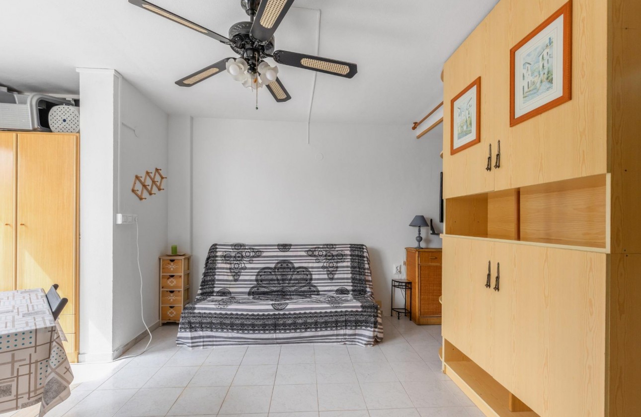 Resale - Apartment / flat - Torrevieja - Torreblanca