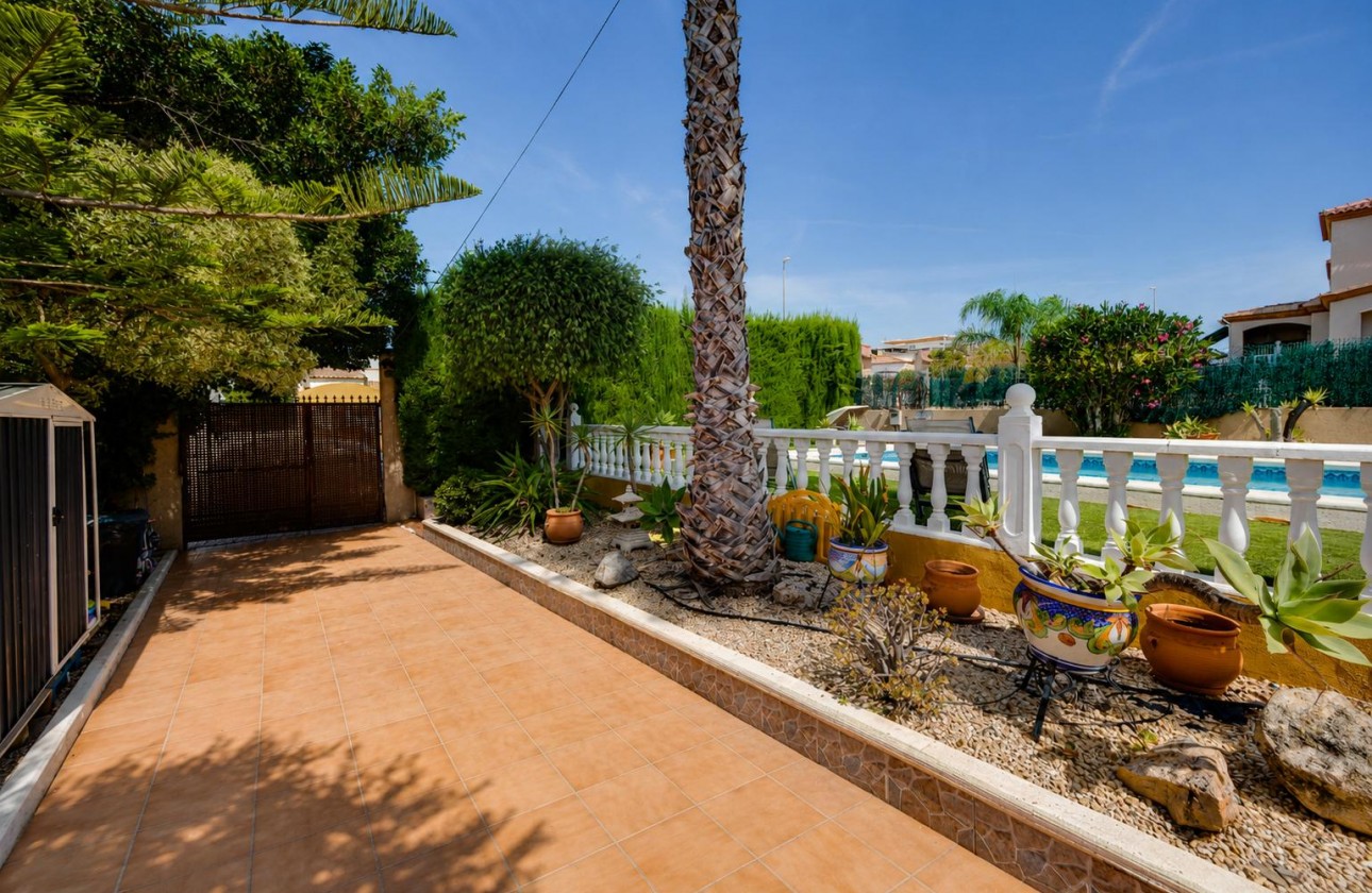 Revente - Villa - San Fulgencio - La Marina