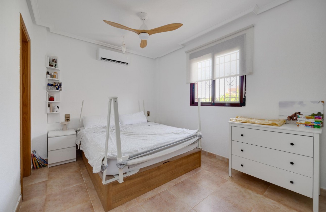 Revente - Villa - San Fulgencio - La Marina