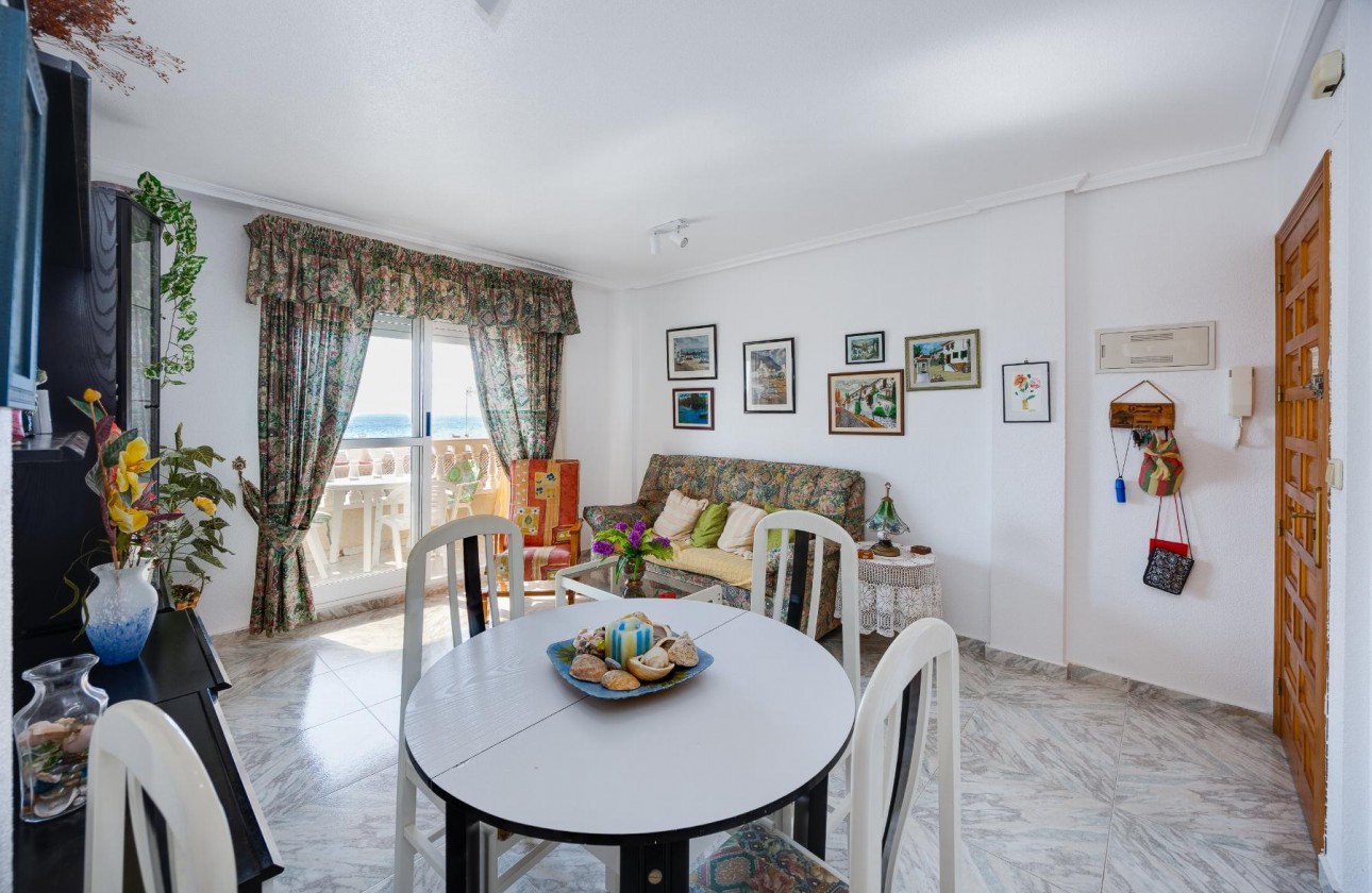 Resale - Apartment / flat - Torrevieja - Torre del moro