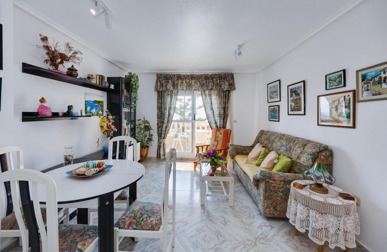 Resale - Apartment / flat - Torrevieja - Torre del moro