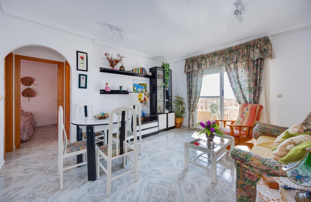 Resale - Apartment / flat - Torrevieja - Torre del moro