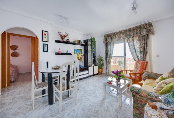 Resale - Apartment / flat - Torrevieja - Torre del moro