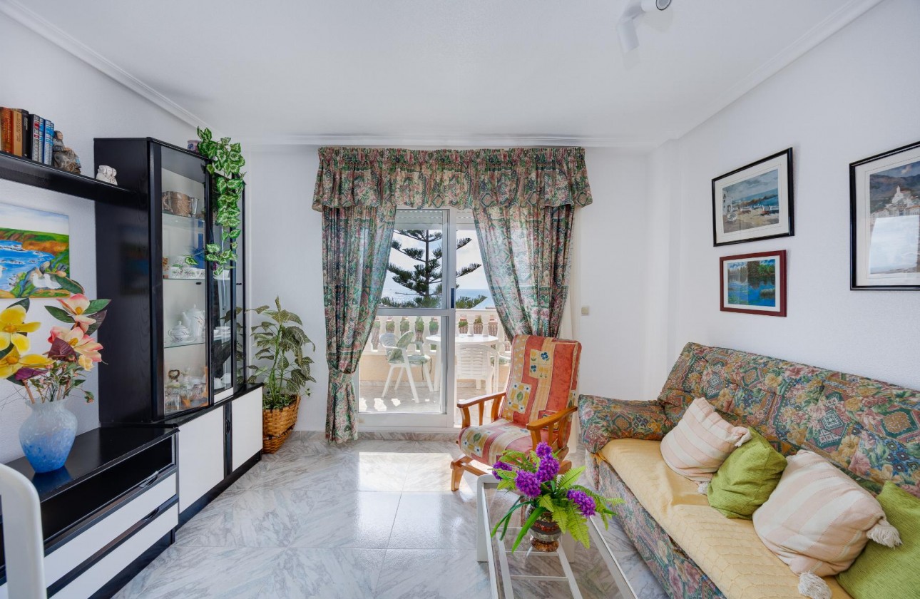 Resale - Apartment / flat - Torrevieja - Torre del moro