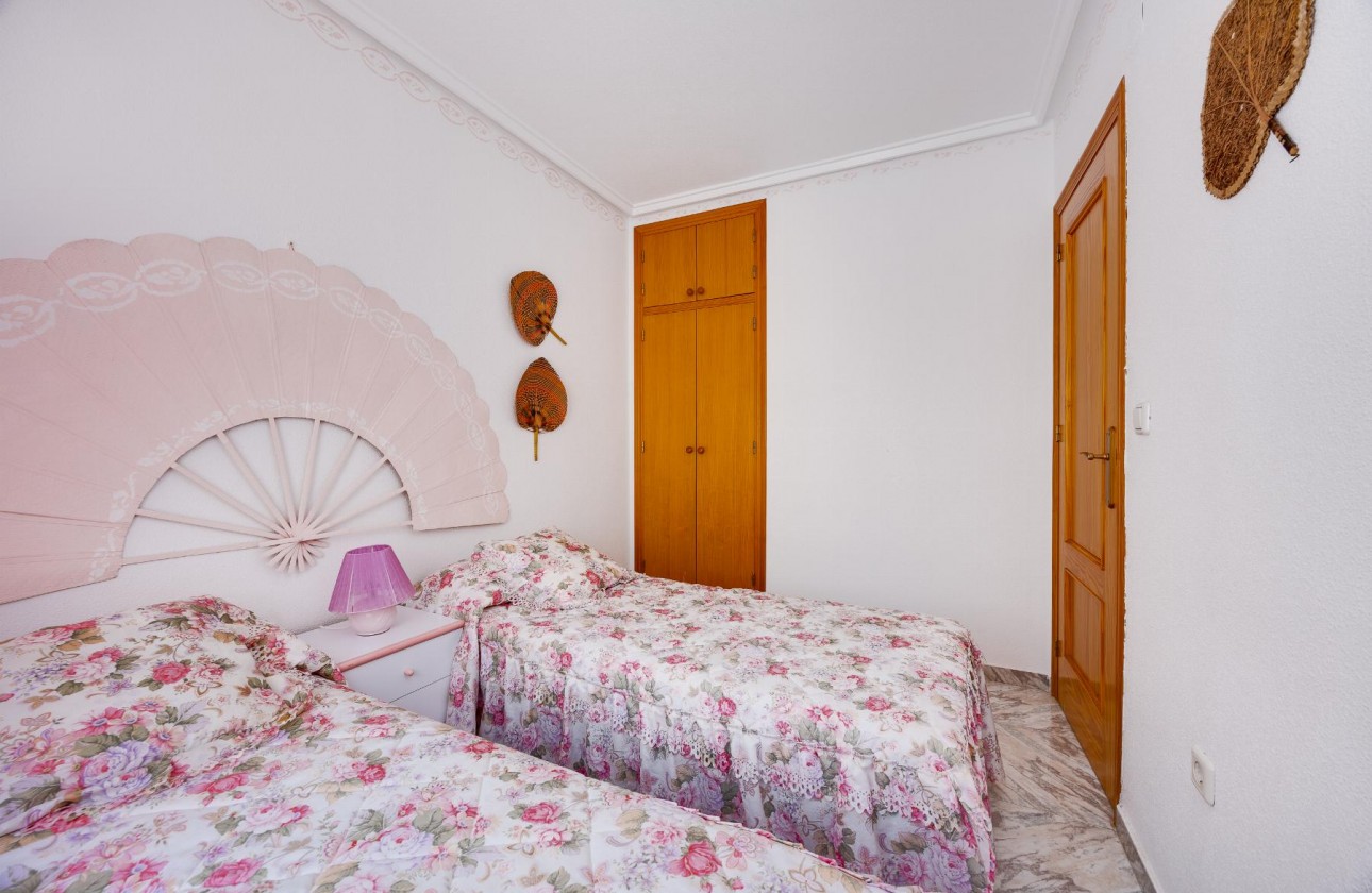 Resale - Apartment / flat - Torrevieja - Torre del moro