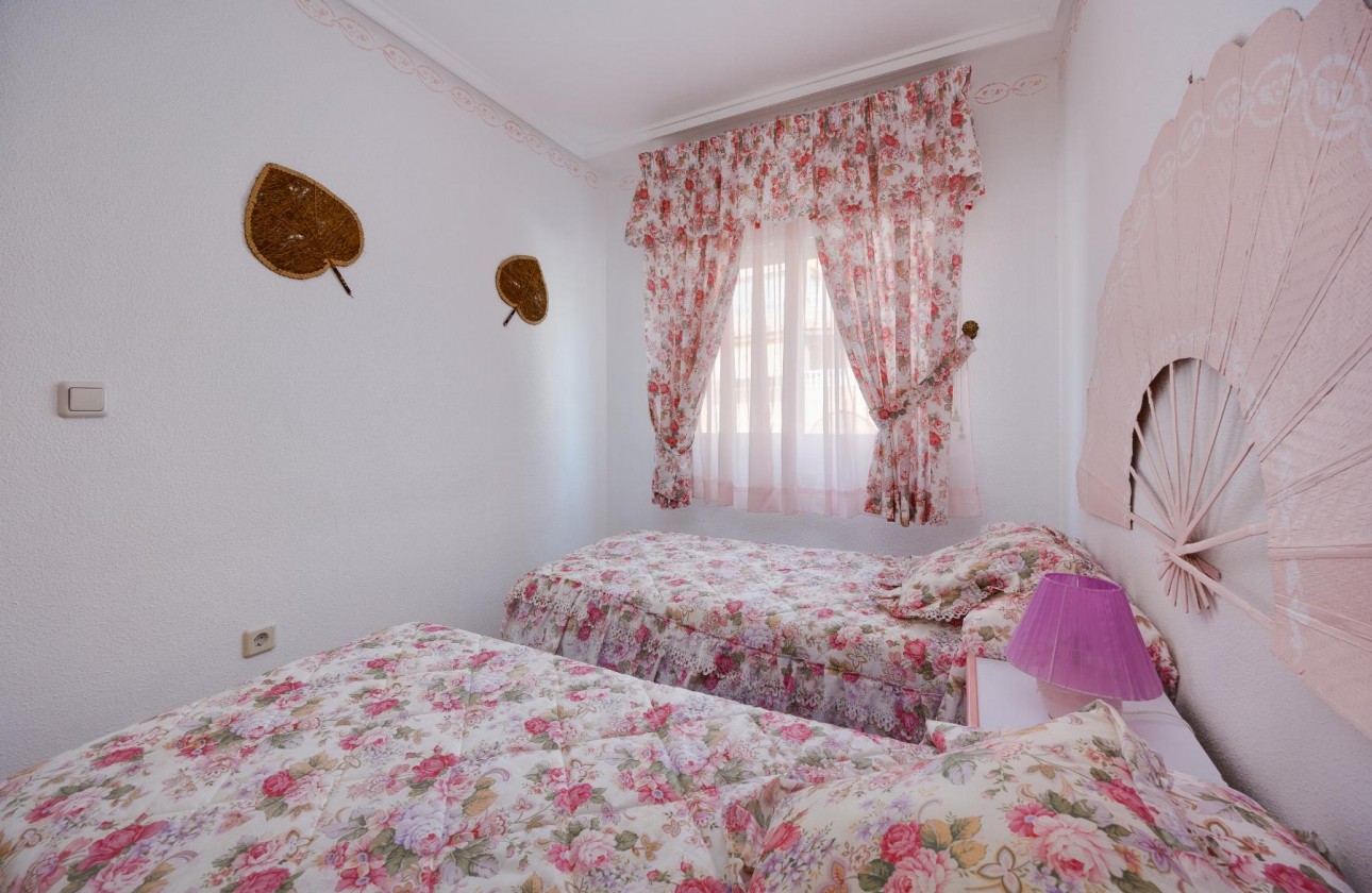 Resale - Apartment / flat - Torrevieja - Torre del moro
