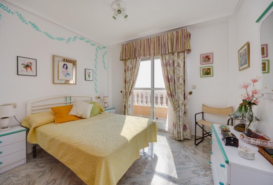 Resale - Apartment / flat - Torrevieja - Torre del moro