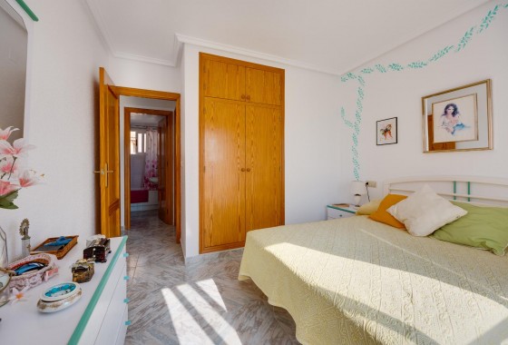 Resale - Apartment / flat - Torrevieja - Torre del moro
