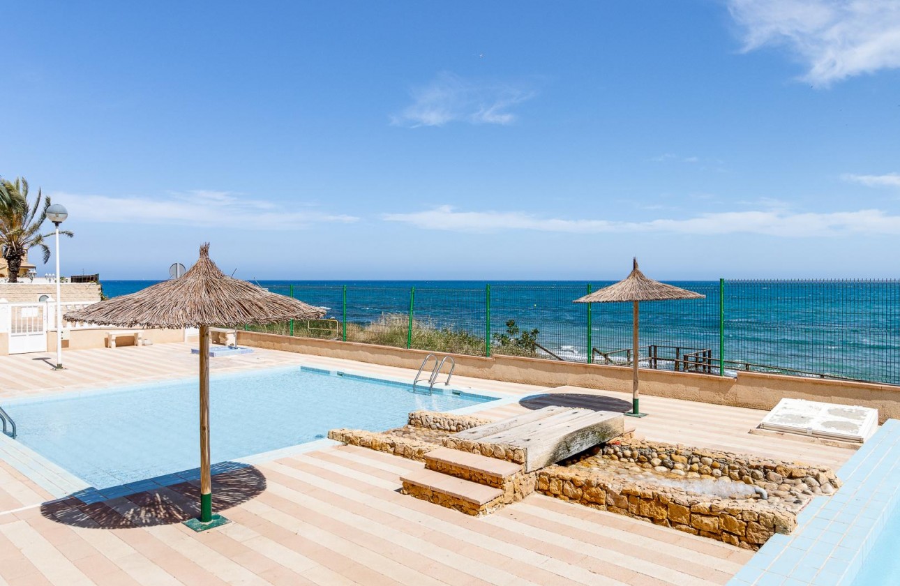 Resale - Apartment / flat - Torrevieja - Torre del moro