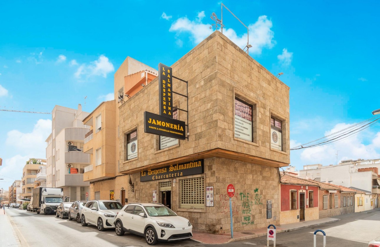 Revente - Commercial - Torrevieja - Paseo maritimo