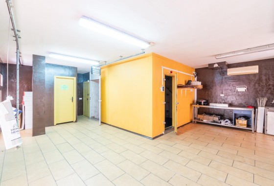 Revente - Commercial - Torrevieja - Paseo maritimo