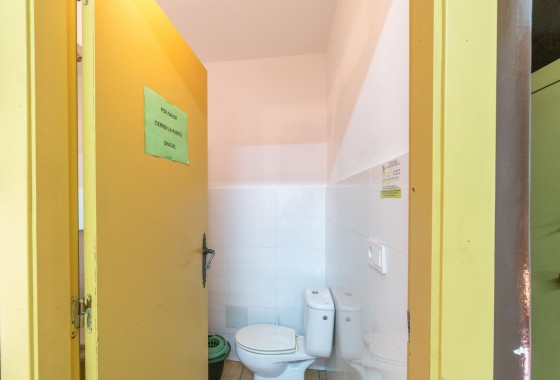 Revente - Commercial - Torrevieja - Paseo maritimo