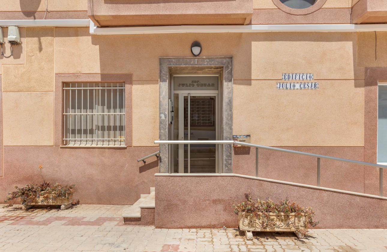 Revente - Appartement - Torrevieja - La Mata pueblo