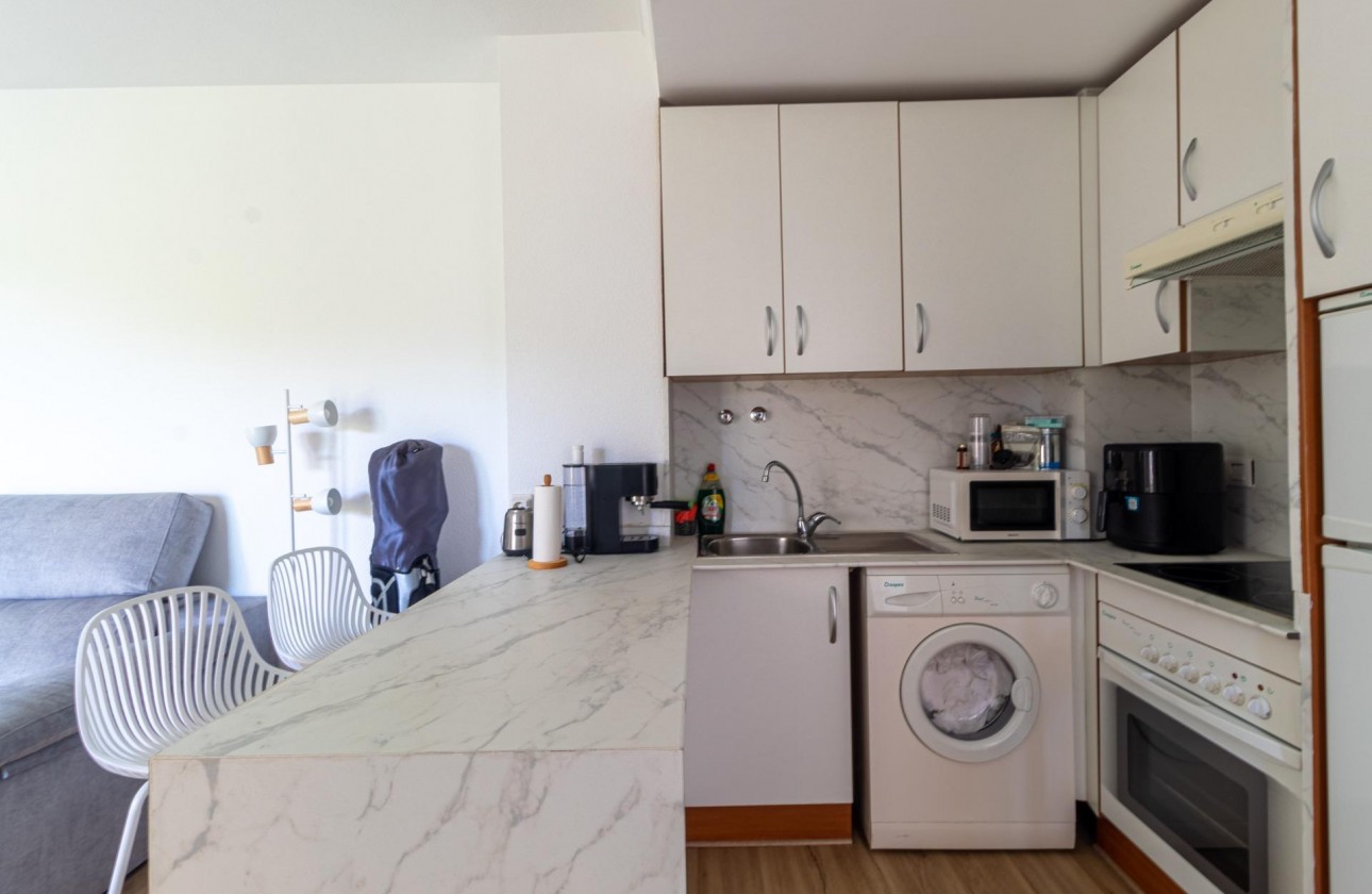 Resale - Apartment / flat - Orihuela Costa - Campoamor