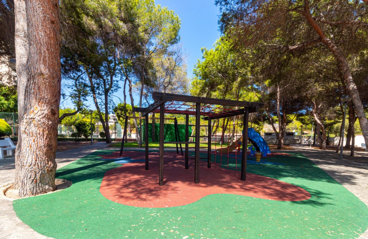 Resale - Apartment / flat - Orihuela Costa - Campoamor