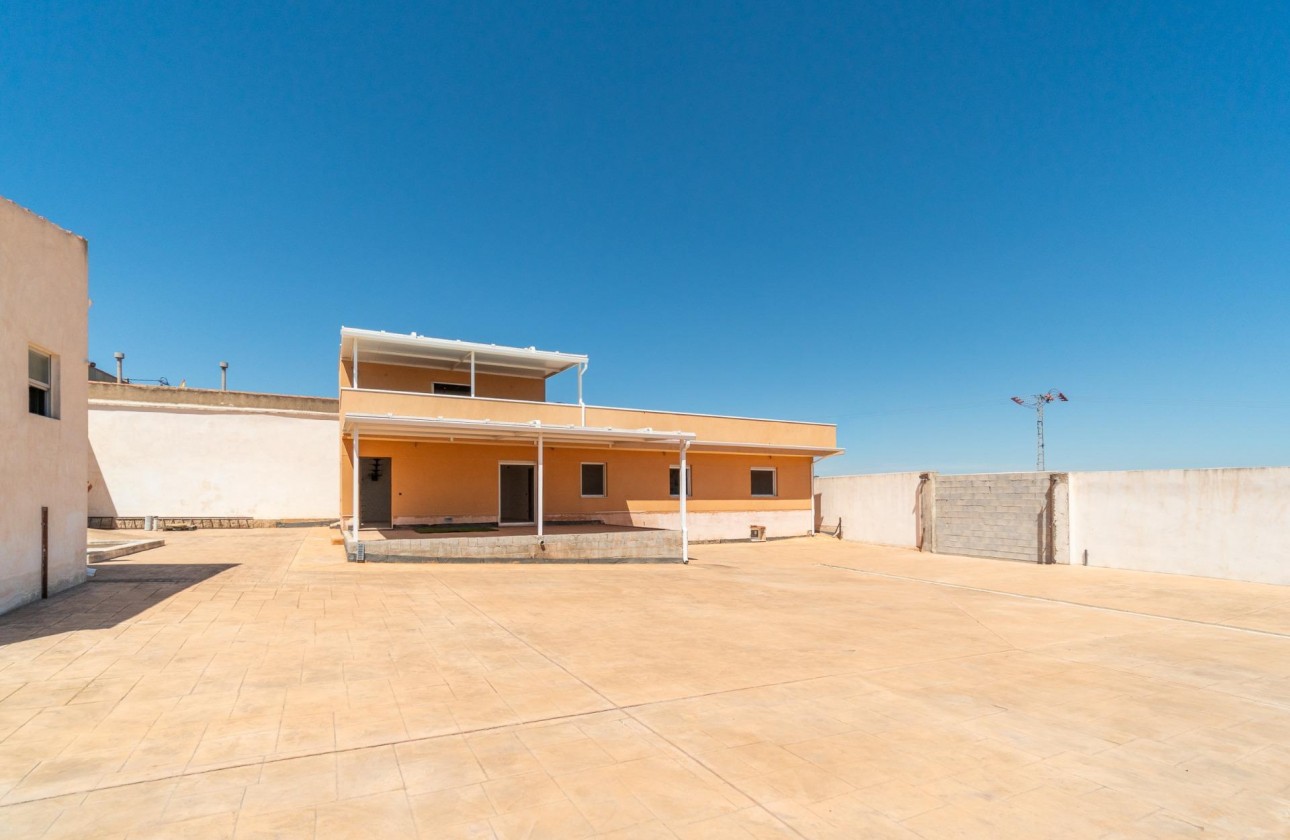 Resale - Villa - San Miguel de Salinas - Torremendo