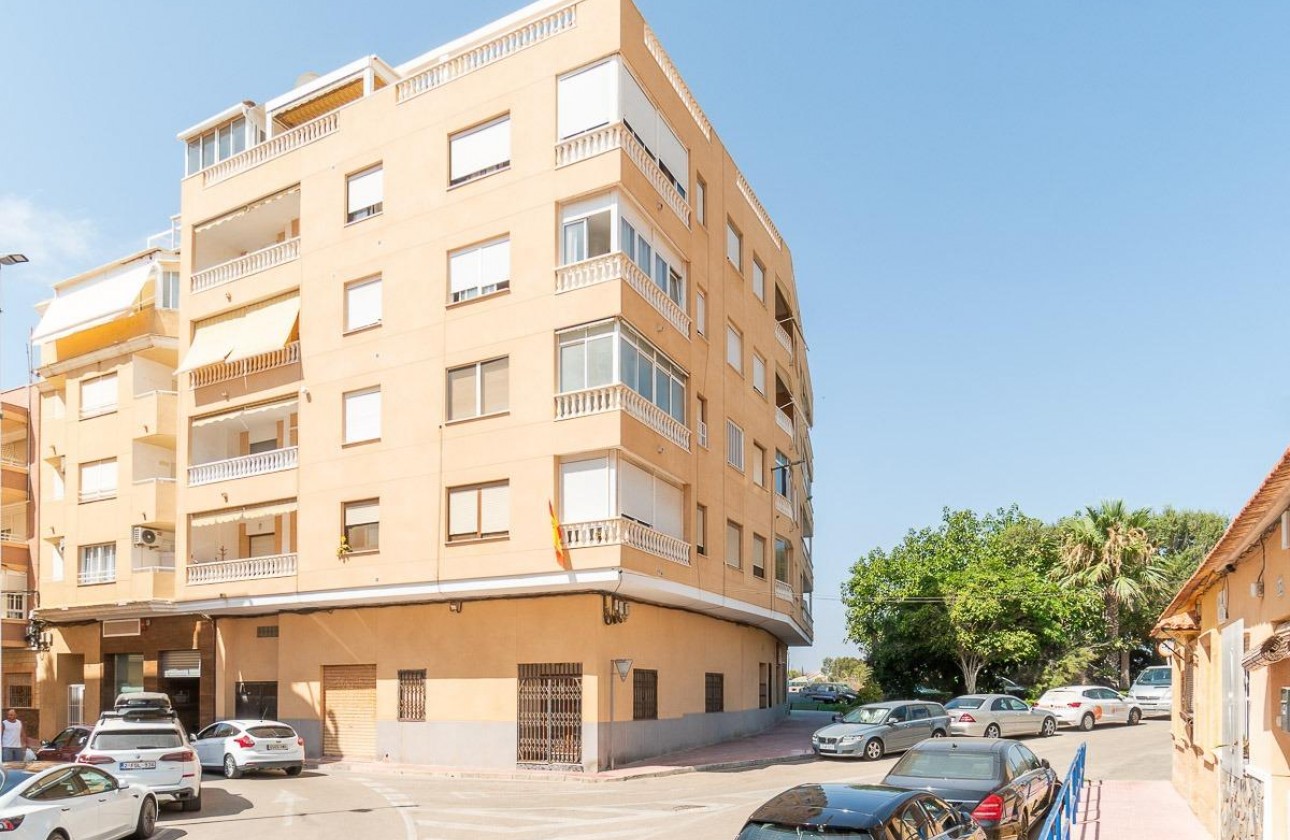 Revente - Appartement - Torrevieja - La Mata pueblo