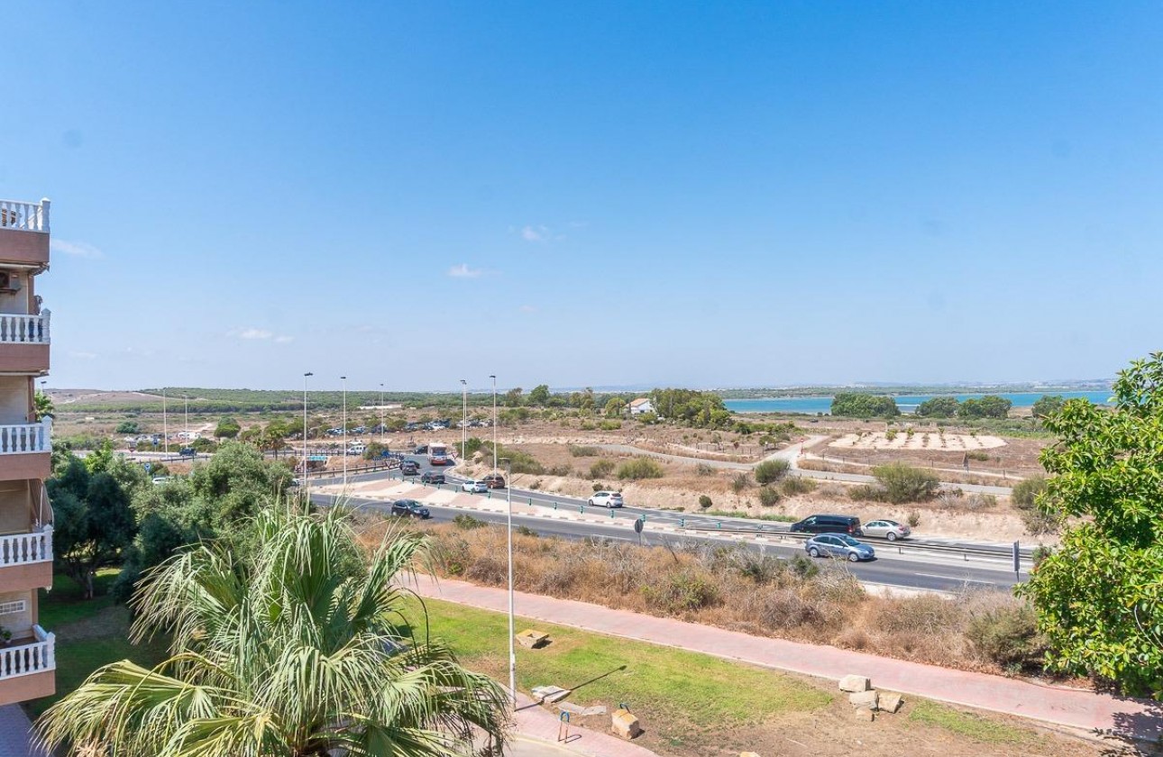 Revente - Appartement - Torrevieja - La Mata pueblo
