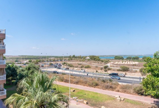 Revente - Appartement - Torrevieja - La Mata pueblo