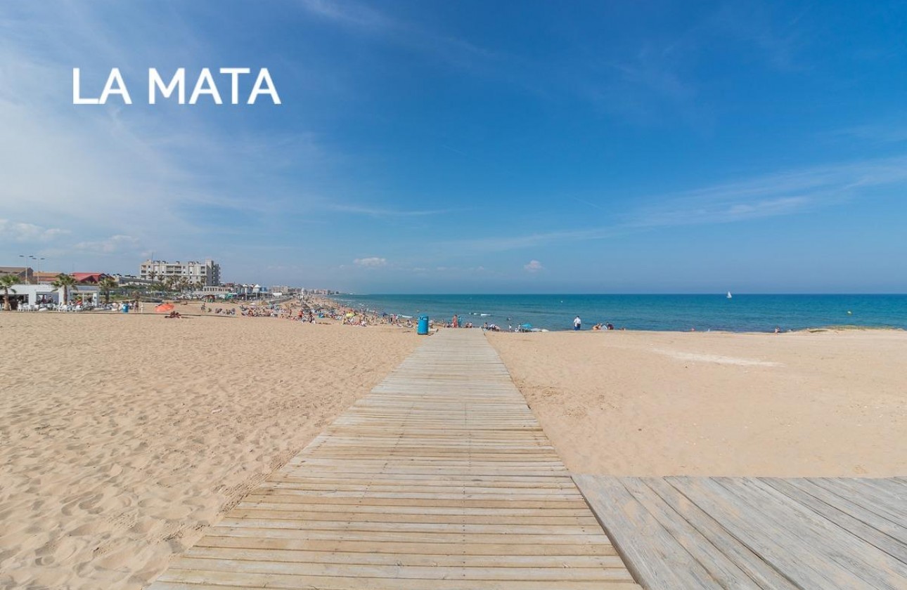Revente - Appartement - Torrevieja - La Mata pueblo