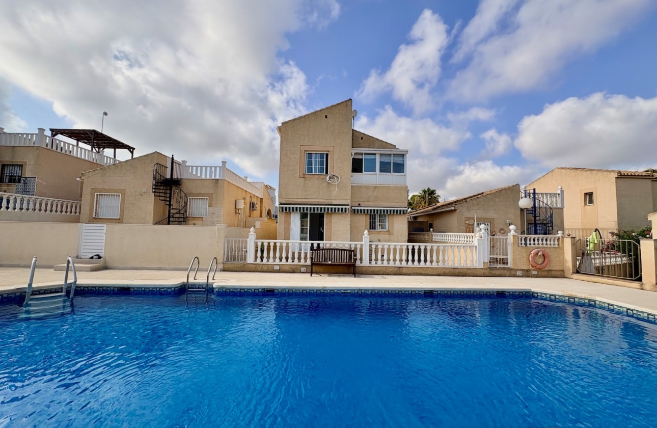 Revente - Single Family Home - Orihuela - Los Balcones