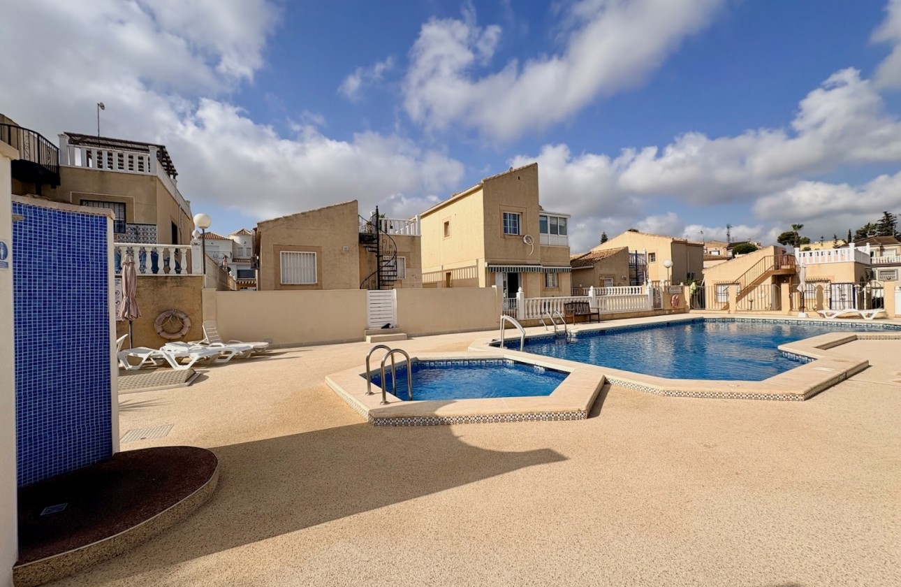 Revente - Single Family Home - Orihuela - Los Balcones