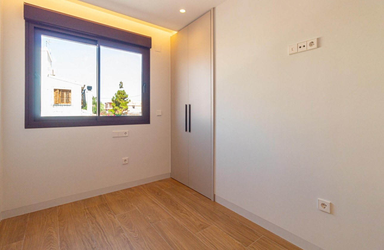 Resale - Villa - Santiago de la ribera - Playa de santiago de la ribera