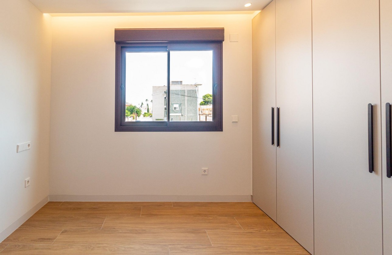 Resale - Villa - Santiago de la ribera - Playa de santiago de la ribera