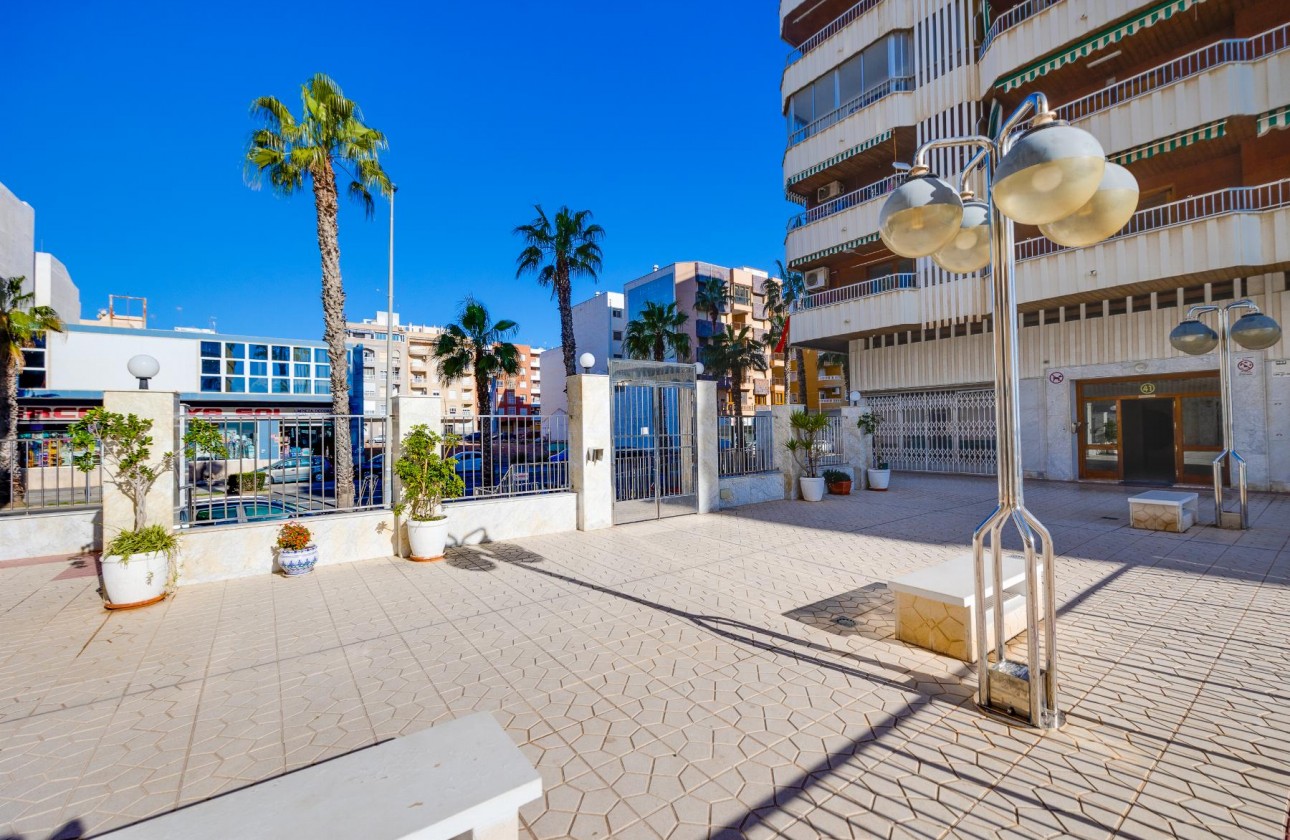 Revente - Appartement - Torrevieja - Playa del Acequión